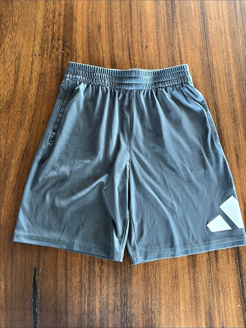 adidas Athletic Shorts Gray Kids Size Medium